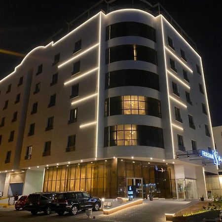Friesian Hotel Suites Джедда Экстерьер фото