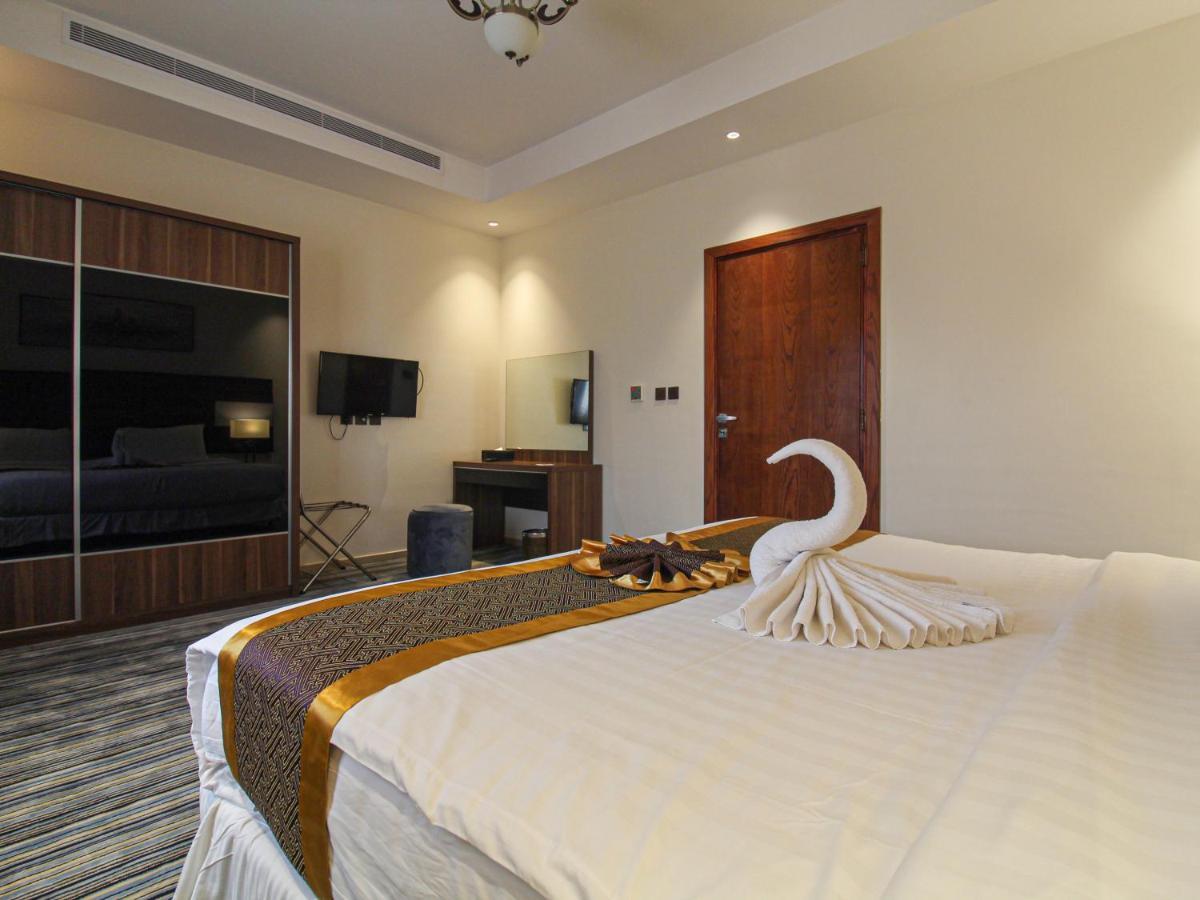 Friesian Hotel Suites Джедда Экстерьер фото