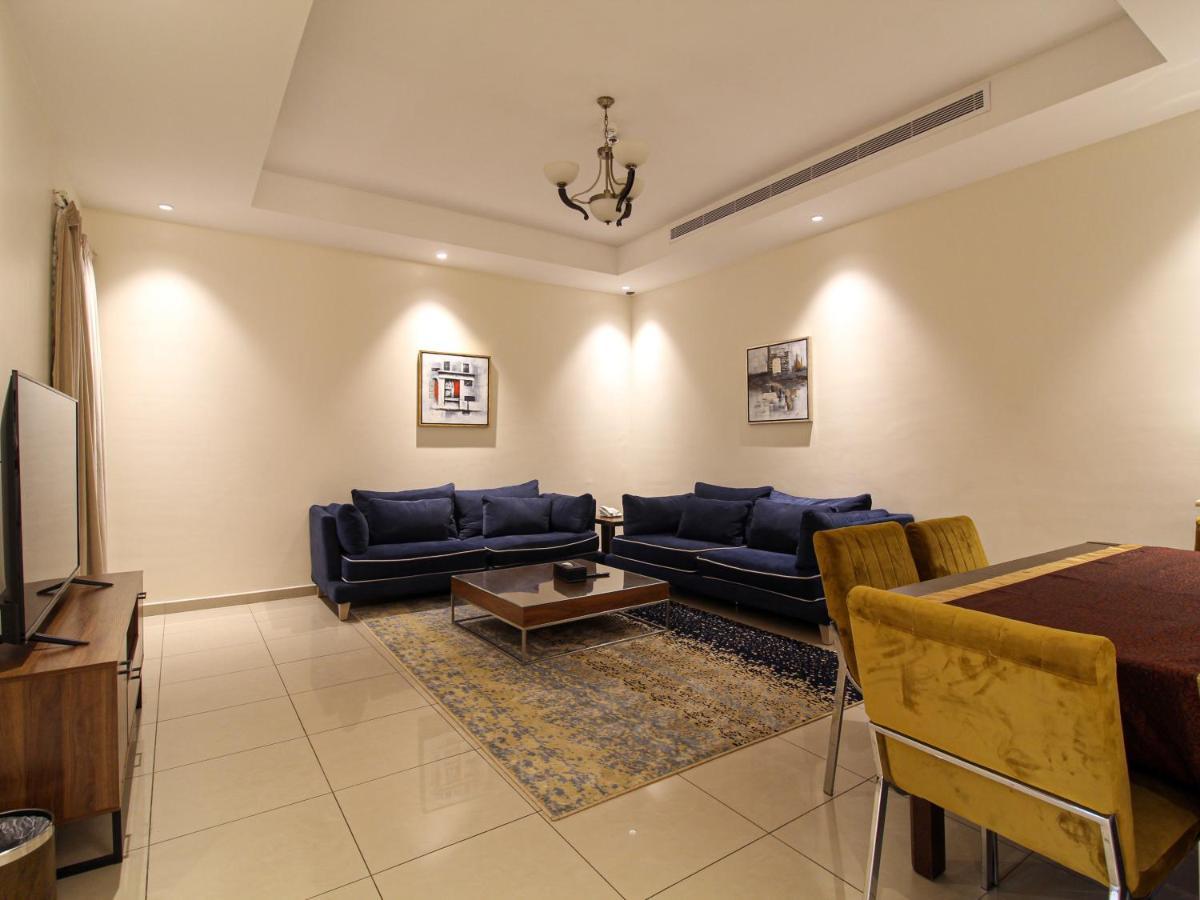 Friesian Hotel Suites Джедда Экстерьер фото