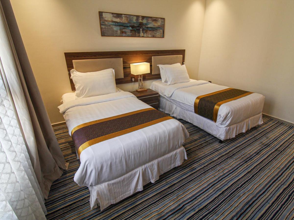 Friesian Hotel Suites Джедда Экстерьер фото
