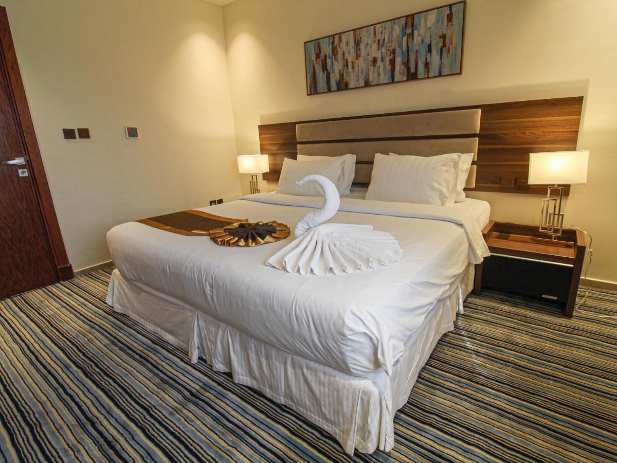 Friesian Hotel Suites Джедда Экстерьер фото