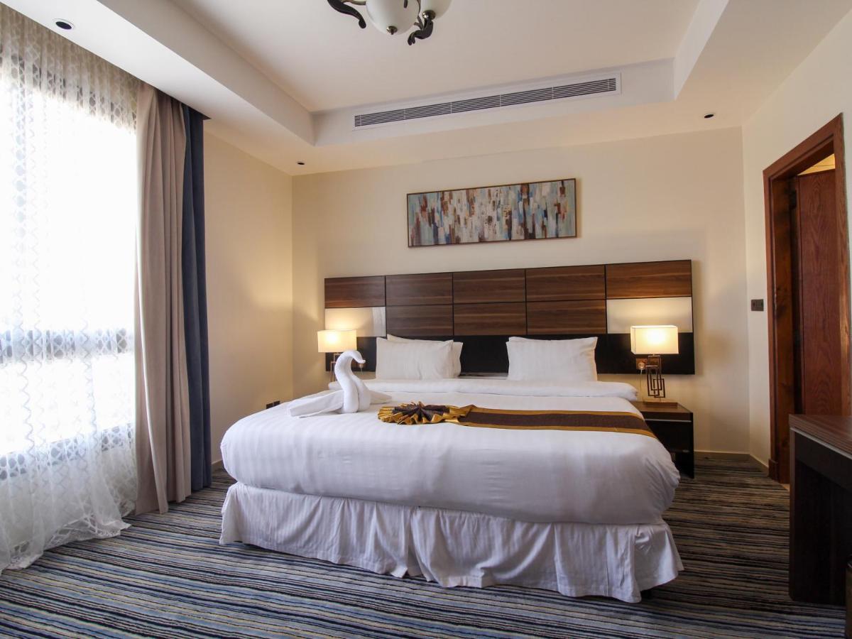 Friesian Hotel Suites Джедда Экстерьер фото