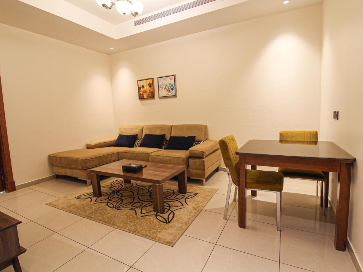 Friesian Hotel Suites Джедда Экстерьер фото