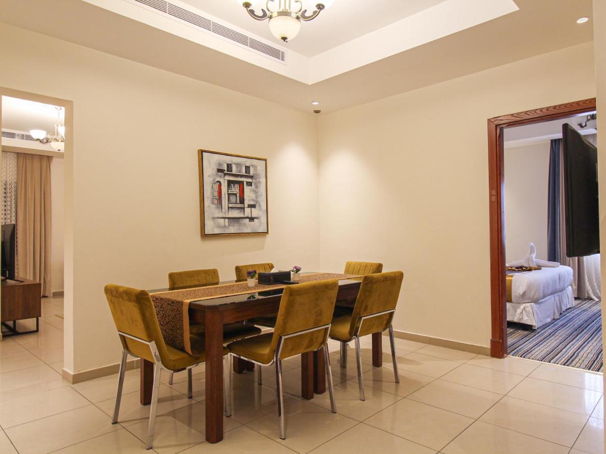 Friesian Hotel Suites Джедда Экстерьер фото