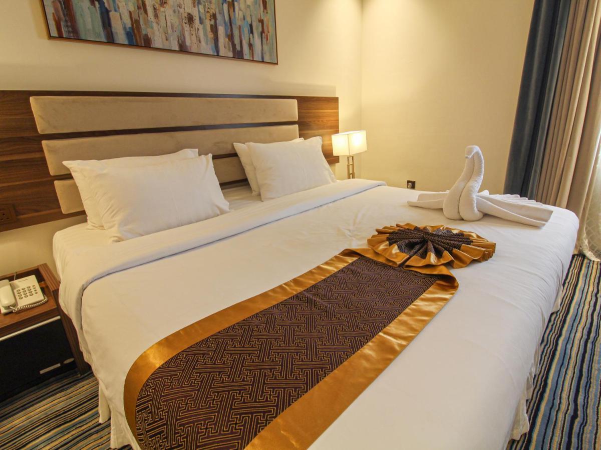 Friesian Hotel Suites Джедда Экстерьер фото