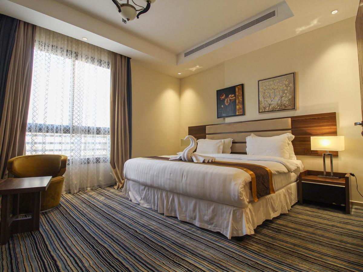 Friesian Hotel Suites Джедда Экстерьер фото