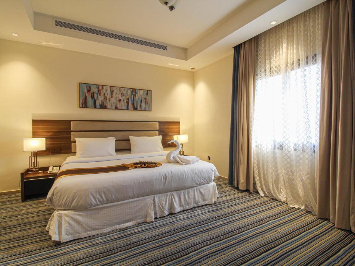 Friesian Hotel Suites Джедда Экстерьер фото